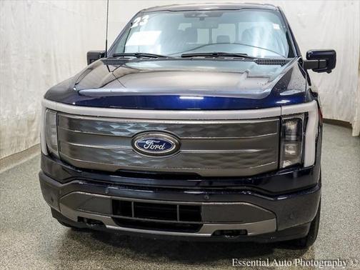 2023 Ford F-150 Lightning LARIAT