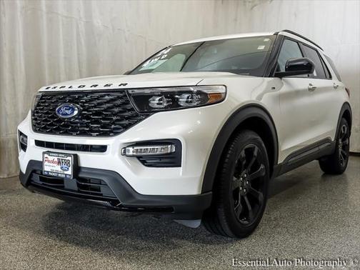 2024 Ford Explorer ST-Line