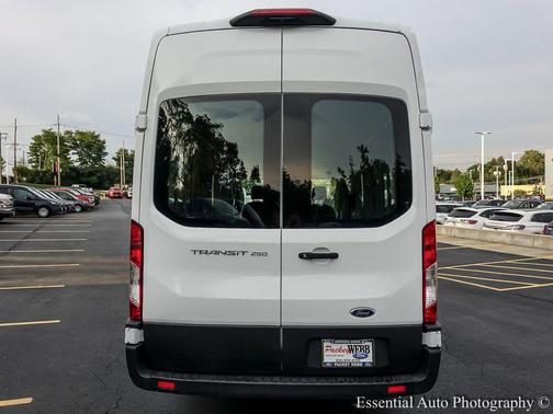 2022 Ford Transit-250 Base