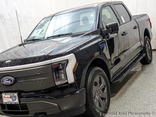 2024 Ford F-150 Lightning XLT