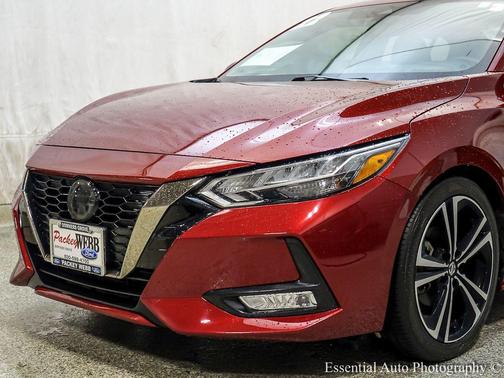 2022 Nissan Sentra SR