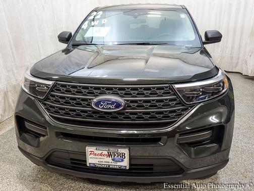 2022 Ford Explorer Base