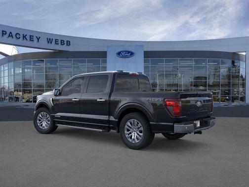 Agate Black Metallic 2026 Ford F-150 XLT