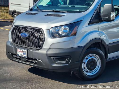 2021 Ford Transit-150 XL