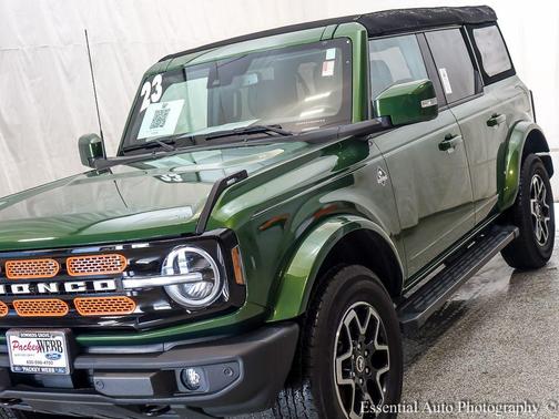 2023 Ford Bronco Outer Banks