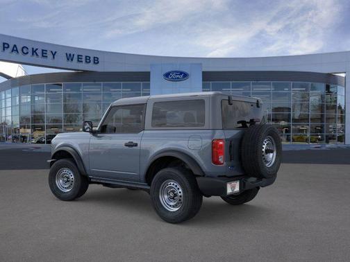 2025 Ford Bronco Base