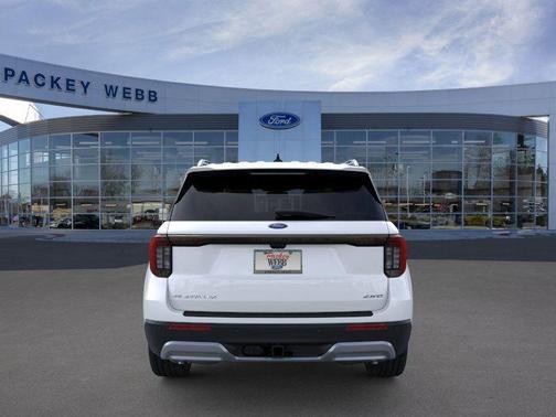 2025 Ford Explorer Platinum