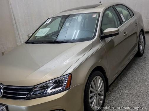 2016 Volkswagen Jetta 1.8T SEL
