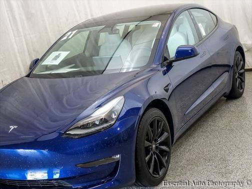 2021 Tesla Model 3 Long Range