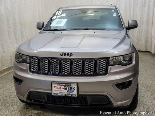 2018 Jeep Grand Cherokee Altitude