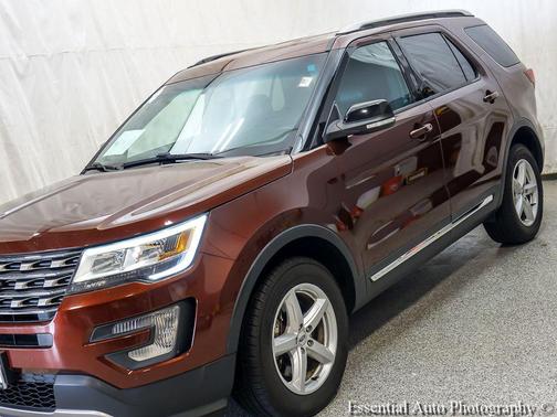 Bronze 2016 Ford Explorer XLT