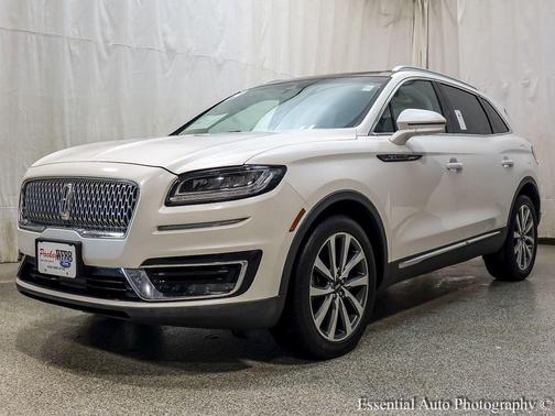 2019 Lincoln Nautilus Select