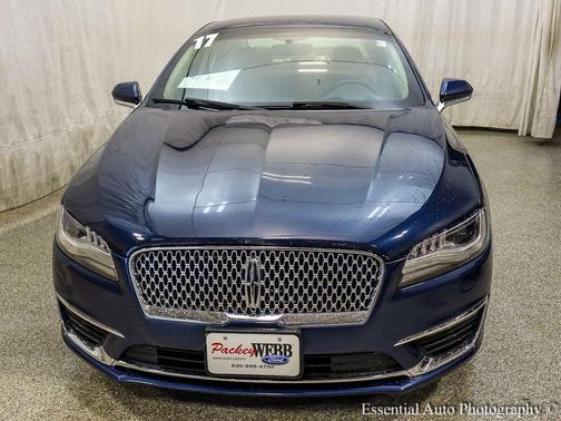 2017 Lincoln MKZ Base