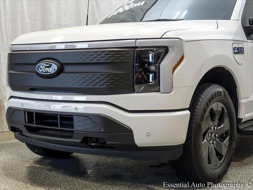 2024 Ford F-150 Lightning Flash