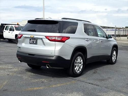 2020 Chevrolet Traverse LT Leather