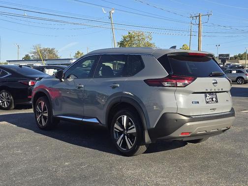 2021 Nissan Rogue SL