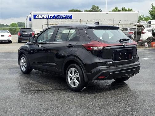 2021 Nissan Kicks S