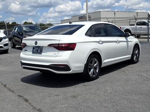2023 Volkswagen Jetta 1.5T SE