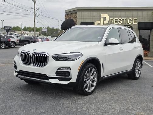 Alpine White 2021 BMW X5 sDrive40i