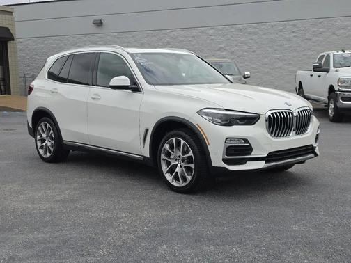 Alpine White 2021 BMW X5 sDrive40i