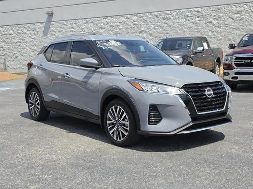 GRAY 2024 Nissan Kicks SV