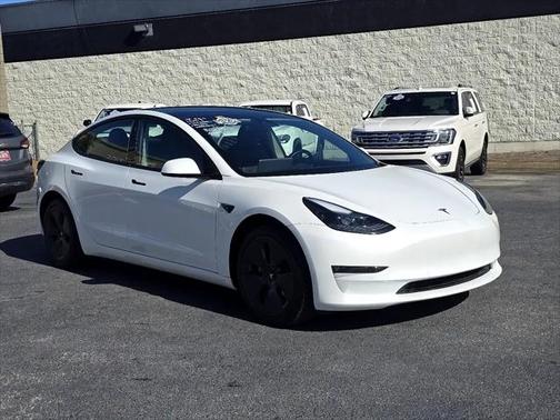 2022 Tesla Model 3 Long Range