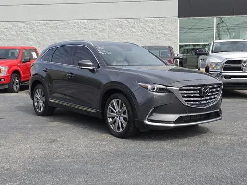 Machine Gray Metallic 2023 Mazda CX-9 Signature