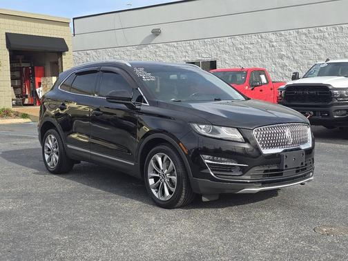 2019 Lincoln MKC Select