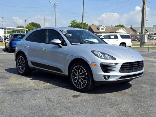 2018 Porsche Macan Base