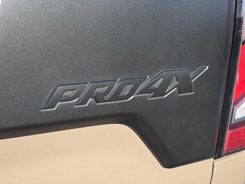 2021 Nissan Titan PRO-4X