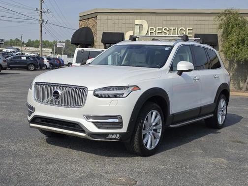Crystal White Pearl 2016 Volvo XC90 T6 Inscription