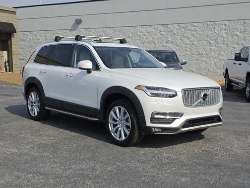 Crystal White Pearl 2016 Volvo XC90 T6 Inscription