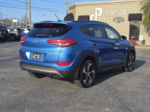 2016 Hyundai TUCSON Sport