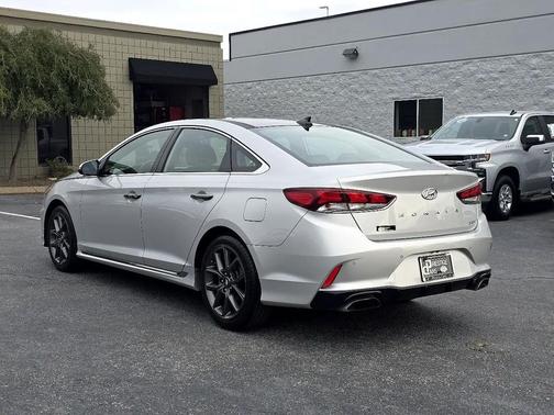2019 Hyundai SONATA Limited 2.0T