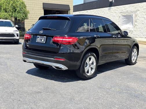 2018 Mercedes-Benz GLC 300 Base