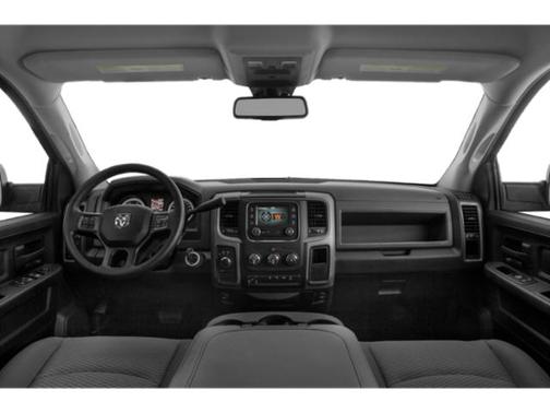 Bright White Clearcoat 2018 RAM 2500 Tradesman Crew Cab 4x4 6'4' Box