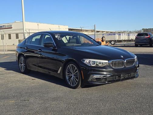 2017 BMW 530 530i Sedan