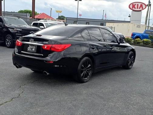 2017 INFINITI Q50 2.0T Premium
