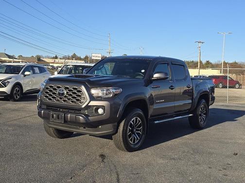 2021 Toyota Tacoma TRD Sport