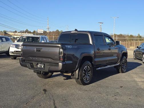 2021 Toyota Tacoma TRD Sport