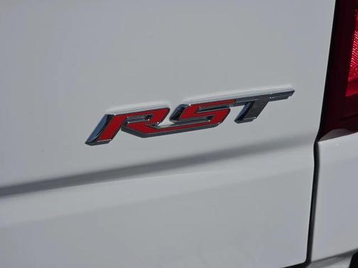Summit White 2023 Chevrolet Silverado 1500 RST
