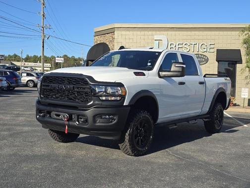 2024 RAM 2500 Tradesman Crew Cab 4x4 6'4' Box