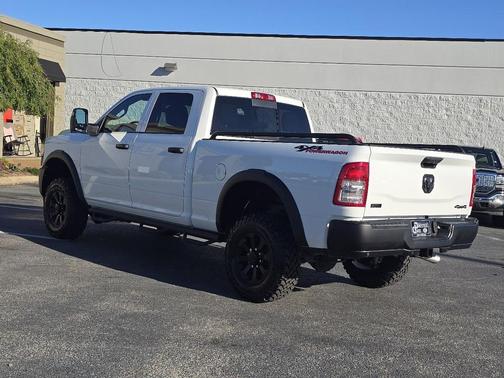 2024 RAM 2500 Tradesman Crew Cab 4x4 6'4' Box