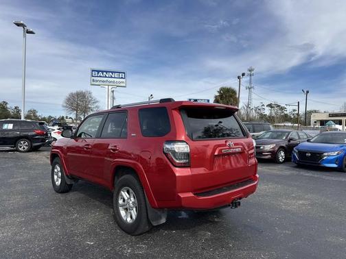 2024 Toyota 4Runner SR5