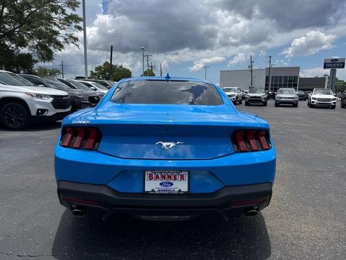 2024 Ford Mustang ECOBOOST