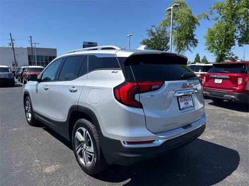 2021 GMC Terrain SLT
