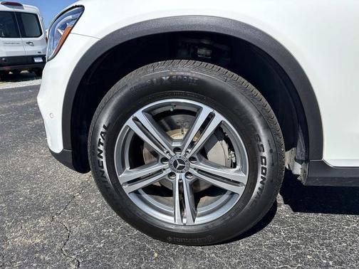 2022 Mercedes-Benz GLC 300 BASE