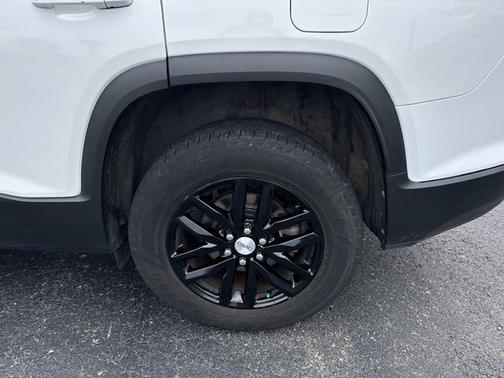 Summit White 2019 GMC Acadia SLT-1