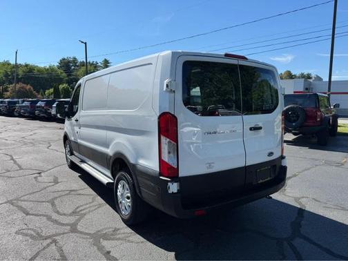 OXFORD WHITE 2025 Ford Transit-250