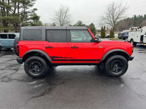 2023 Ford Bronco WILDTRAK